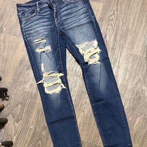 American Eagle Outfitters Super Stretch Blue Jeans